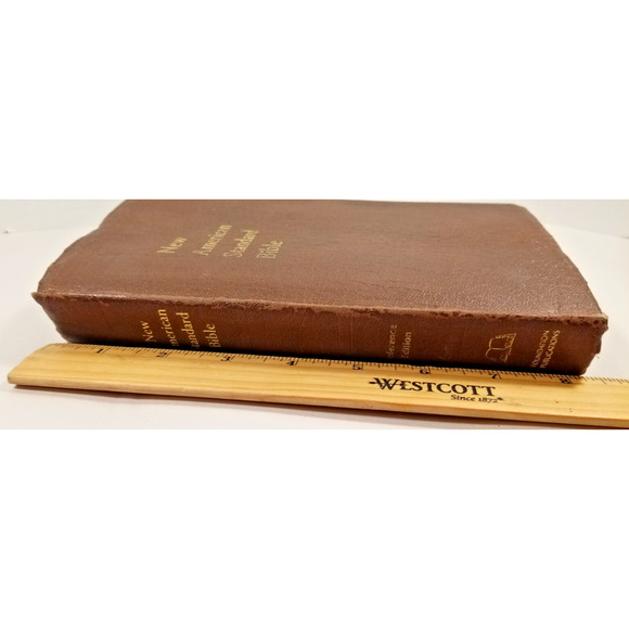 New American Standard Bible Reference Edition 1975 Brown Leather - Picture 8 of 10